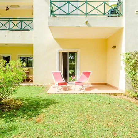 Garden And Pool *